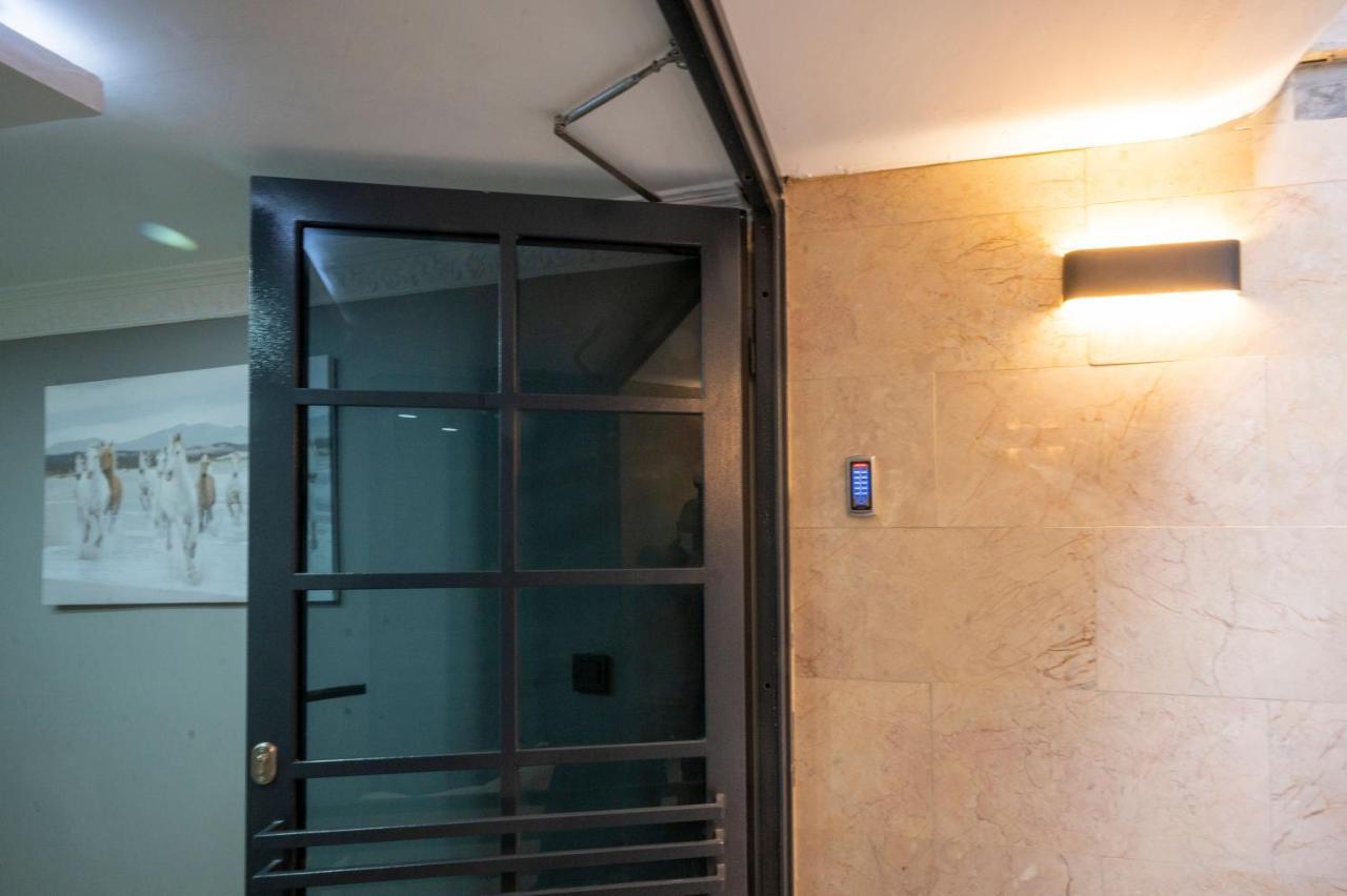 Taxim Sunpera Suites Istanbul Exterior foto